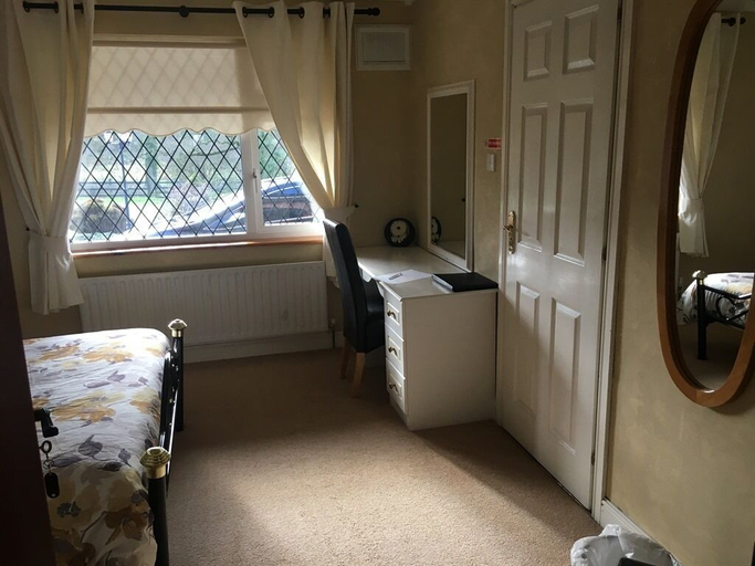 Bedroom 2, Plantation Lodge B&B