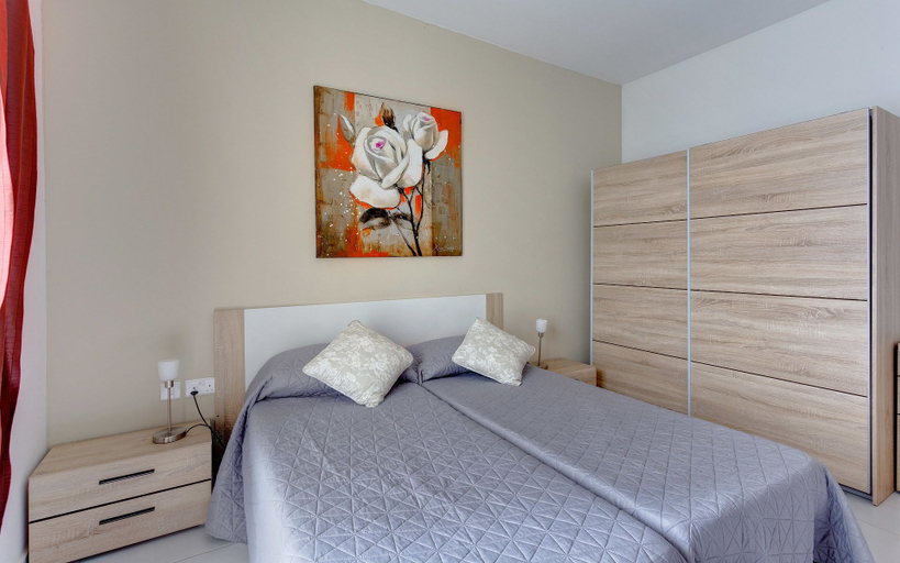 Bedroom 3, Modern Apartment in the Heart of St Julian's, St Julian's