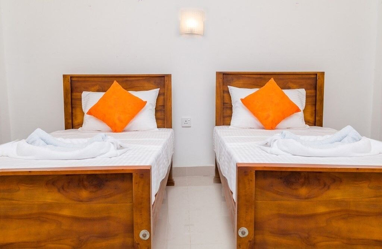 Bedroom 3, Hotel Crown Plaza Katunayake, Katana