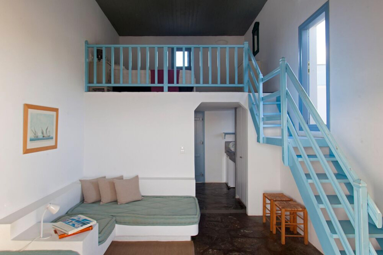 Others 4, Oliaros seaside complex, South Aegean