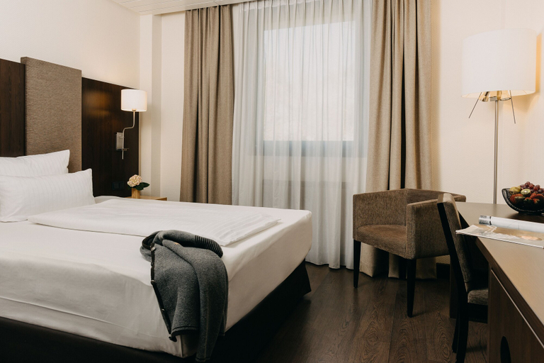 Bedroom 3, Hotel Forsthaus Nürnberg Fürth, Fürth