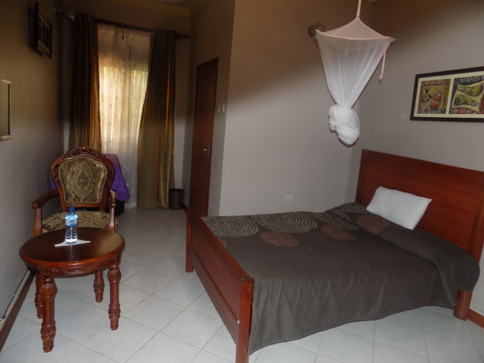 Bedroom 2, Peniel Beach Hotel, Entebbe