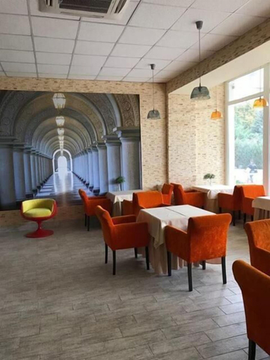 Food & Drinks 4, Mirniy Resort, Odes'ka