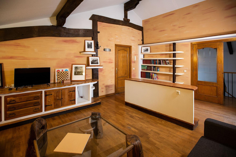Public Area 2, Hostal Etxeberri, Navarra