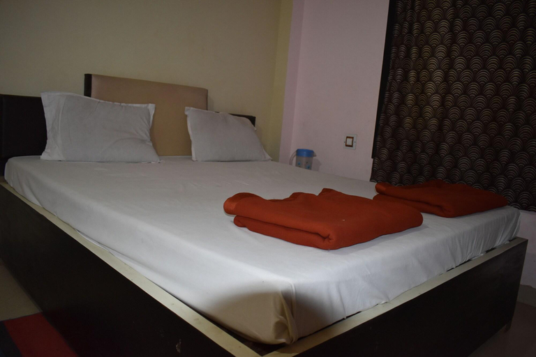 Bedroom 5, Hotel Gouri Palace, Puri