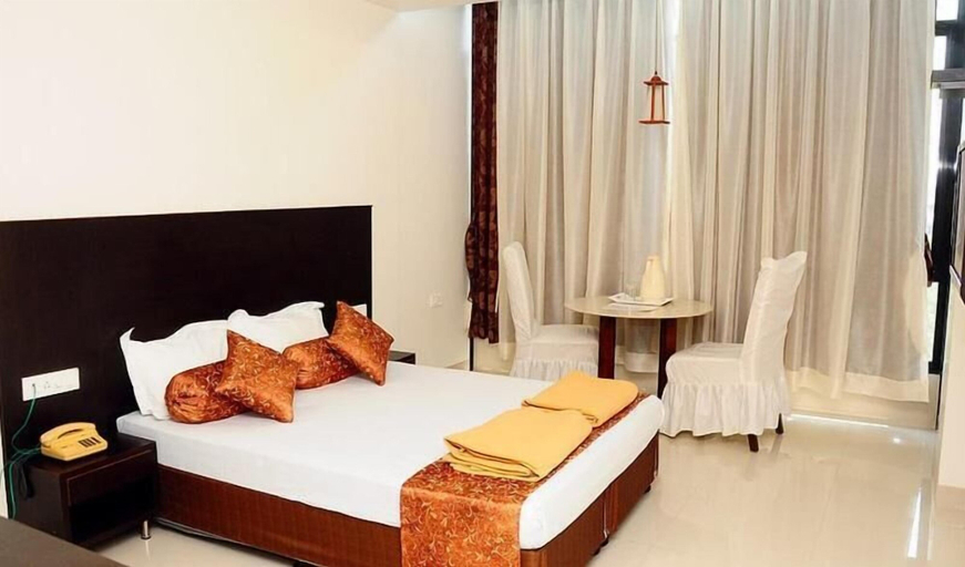Bedroom 4, Hotel Sri Kamal International, Solapur