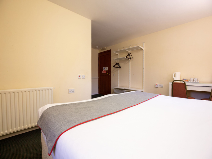 Bedroom 3, The Longforgan Coaching Inn, Perthshire and Kinross