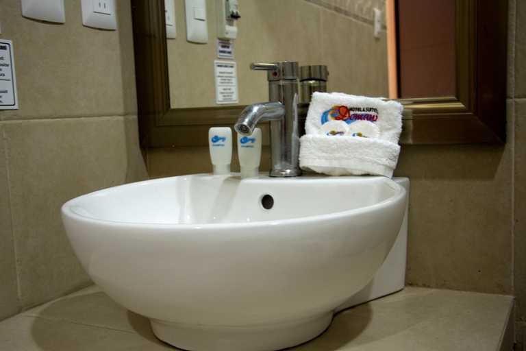 Bathroom 4, Hotel & Suites Domani, Progreso