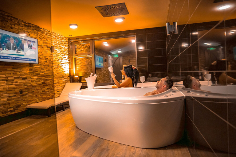 Bathroom 5, Wellness Hotel Astra, Trutnov