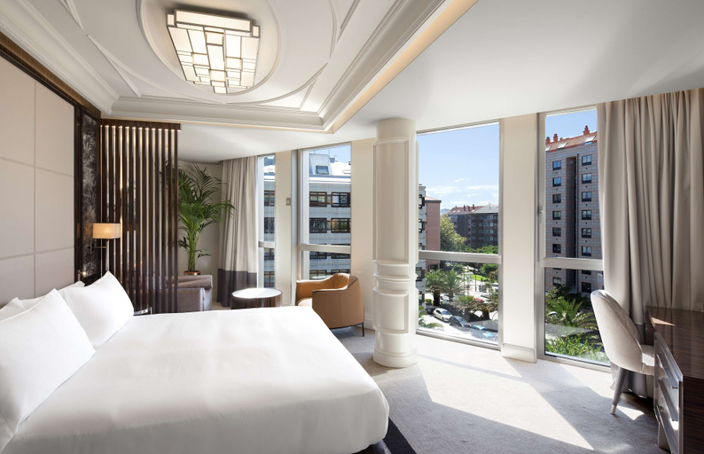 Bedroom 3, DoubleTree by Hilton A Coruna, A Coruña