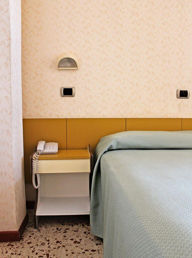 Bedroom, Hotel Royal Misano, Rimini