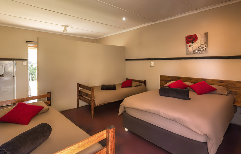 Bedroom 3, Orange River Rafting Lodge by Country Hotels, Namakwa
