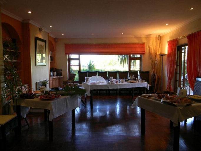 Food & Drinks 4, Somerset Hill, City of Cape Town