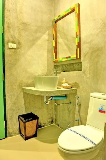 Bathroom, The Gleam Resort, Muang Satun