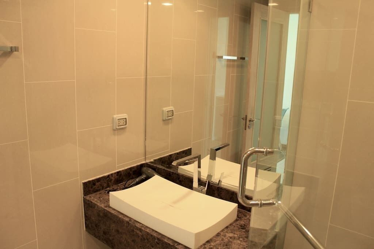 Bathroom 3, The Peak Towers by Mypattayaholiday, Pattaya