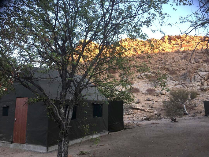 Others 2, Twyfelfontein Tented Camp, Khorixas