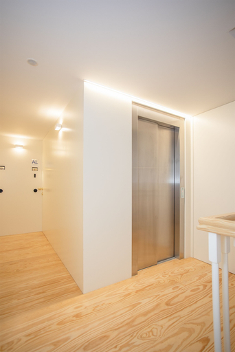 Others 5, Liiiving - Ribeira Design Apartment, Porto