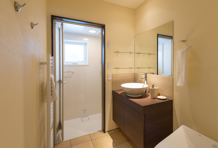 Bathroom 3, Tahoe Lodge by H2 Life, Kutchan