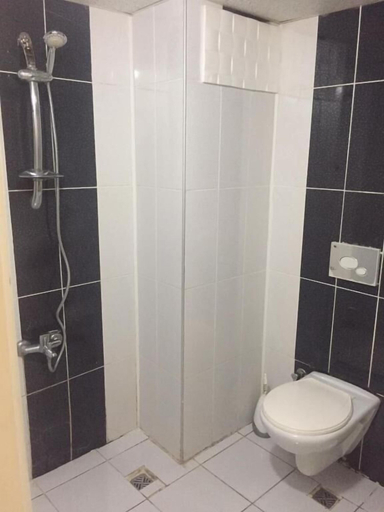 Bathroom 4, Lion Akarsu Apart Hotel, Alanya