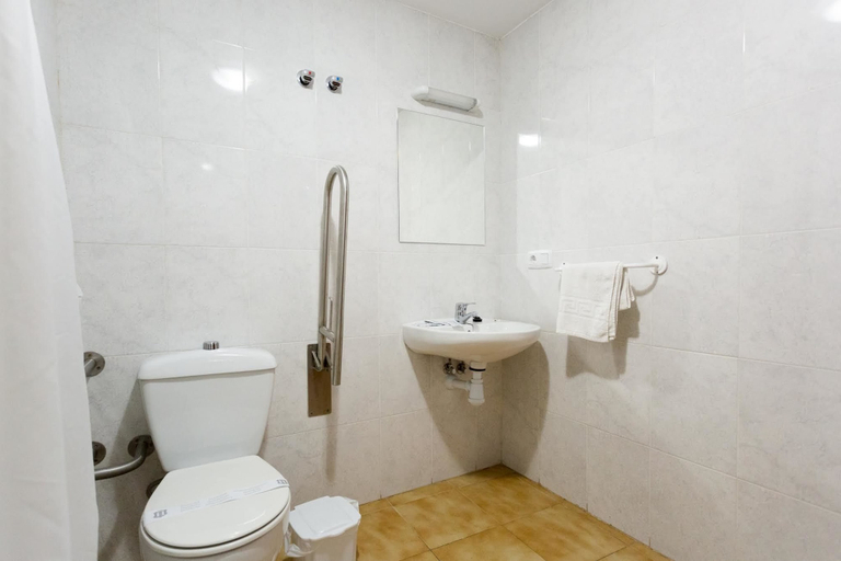 Bathroom 4, Hostal San Rafael, Córdoba