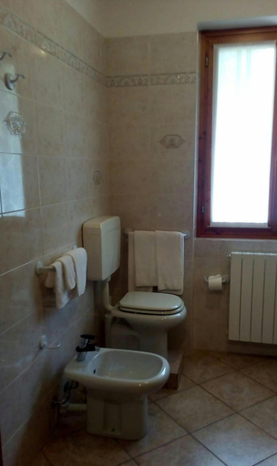 Bathroom 3, Albergo Max Meublè, Bergamo