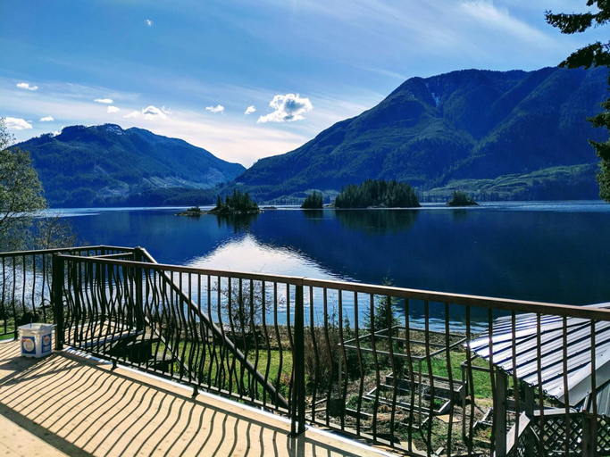 Others 5, Frigon Suite - Waterfront, Mount Waddington