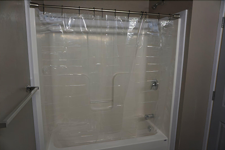 Bathroom 5, Riverfront Studio Suites, Blue Earth