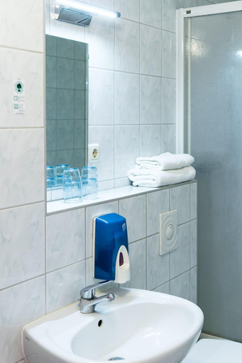 Bathroom 5, Hotel Am Brauhaus, Mecklenburgische Seenplatte