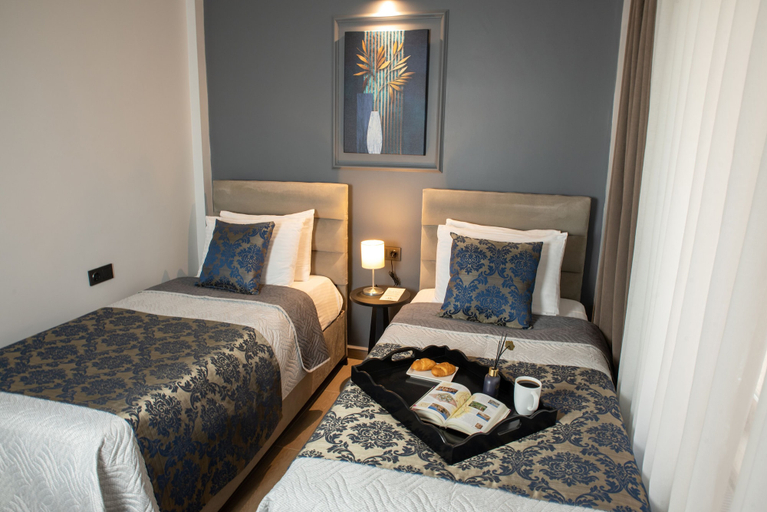 Bedroom 4, 12 Rooms Boutique Hotel, Merkez
