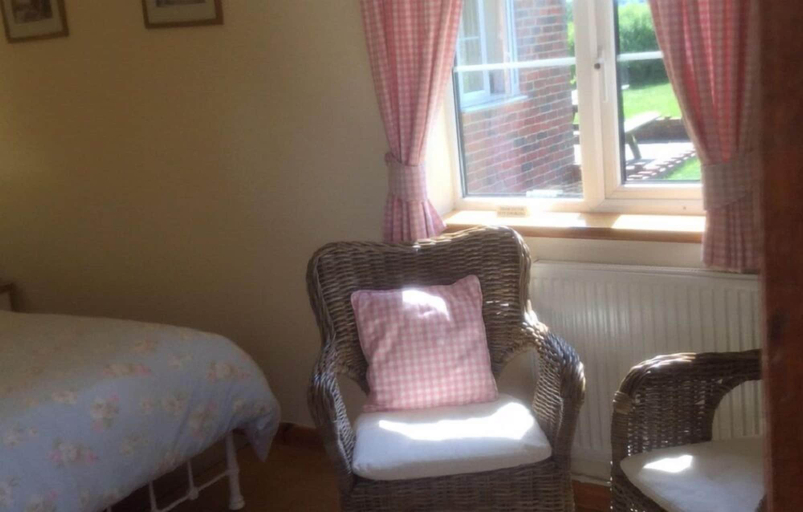 Bedroom, Peak House Farm, Hampshire