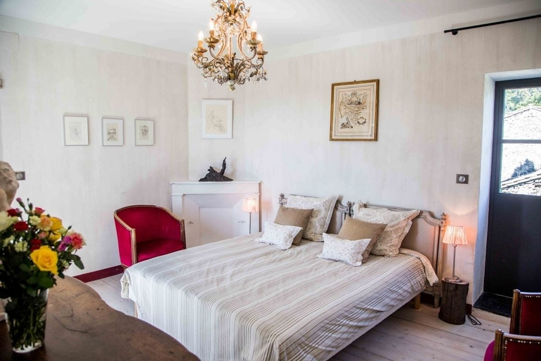 Bedroom 3, Maison Orsini, Gard