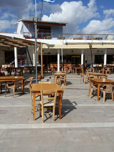 Food & Drinks 5, Romios Holiday Apartments, Larnaca