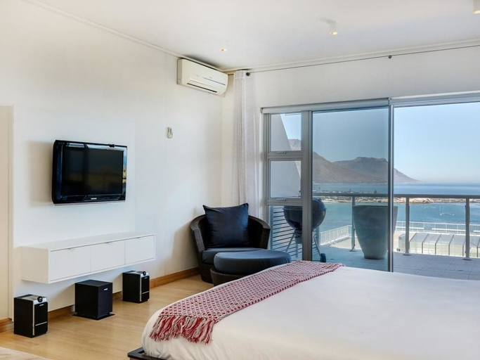 Bedroom 2, Dunmore Place, City of Cape Town
