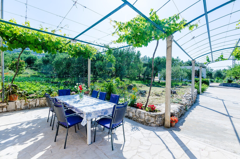 Food & Drinks, Apartments & Rooms Maždin, Dubrovačko Primorje
