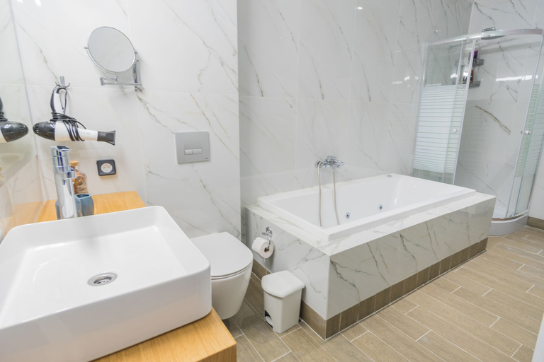 Bathroom 4, Villa Constandinos, Crete