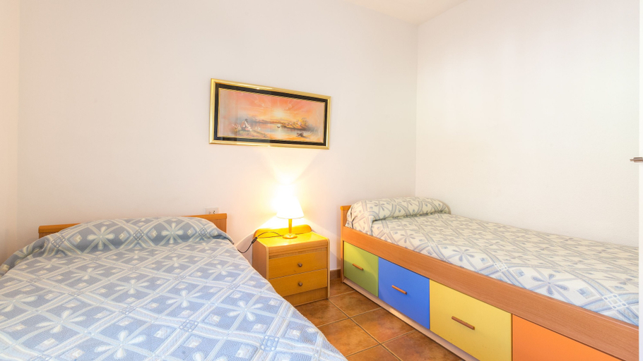 Bedroom 2, Villa Fina, Girona