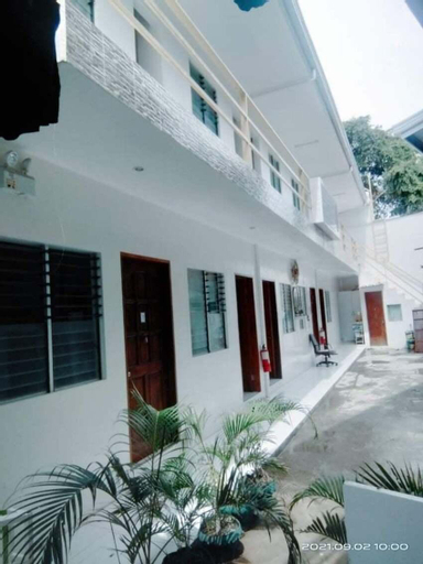 thrice admirable room rentals - Bldg 2, Room 2, Talisay City
