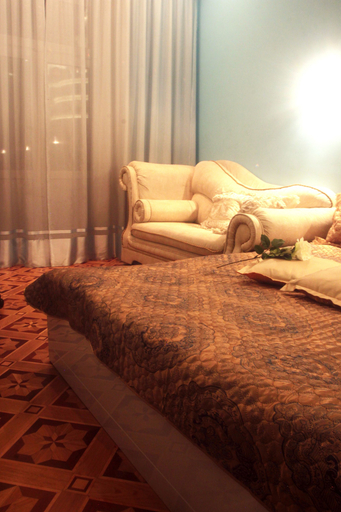 Bedroom 2, Lakshmi Bol'shaya Sadovya, Northern