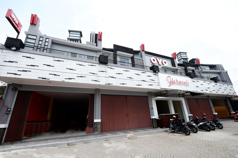 Exterior & Views 1, OYO 1998 Harmonis, Banyumas
