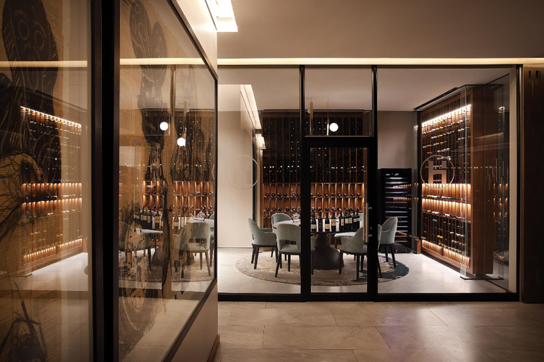 Food & Drinks 3, The Houghton Skyline, City of Johannesburg