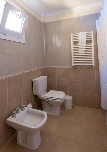 Bathroom 4, Vertical Lodge, Lago Argentino