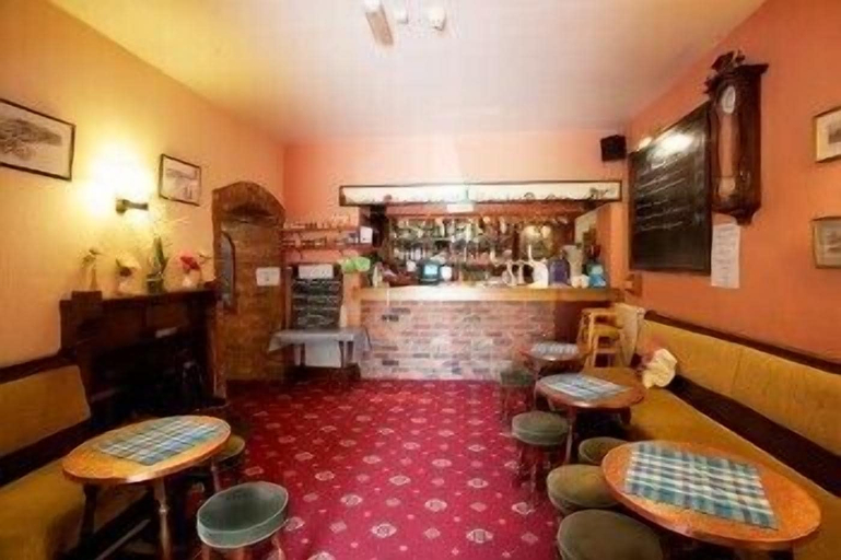 Food & Drinks 4, Abbey Grange Hotel, Denbighshire
