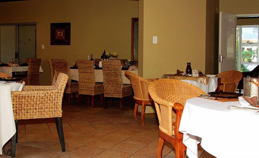 Food & Drinks 5, Out of Africa Town Lodge, Otjiwarongo