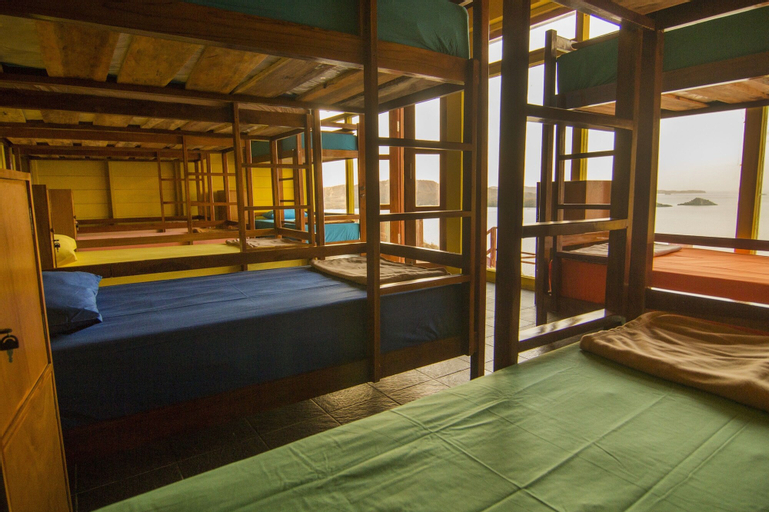 One Tree Hill - Hostel, West Manggarai
