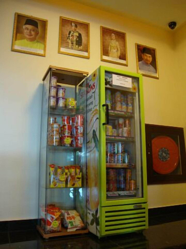Food & Drinks, DM Hotel, Kota Kinabalu