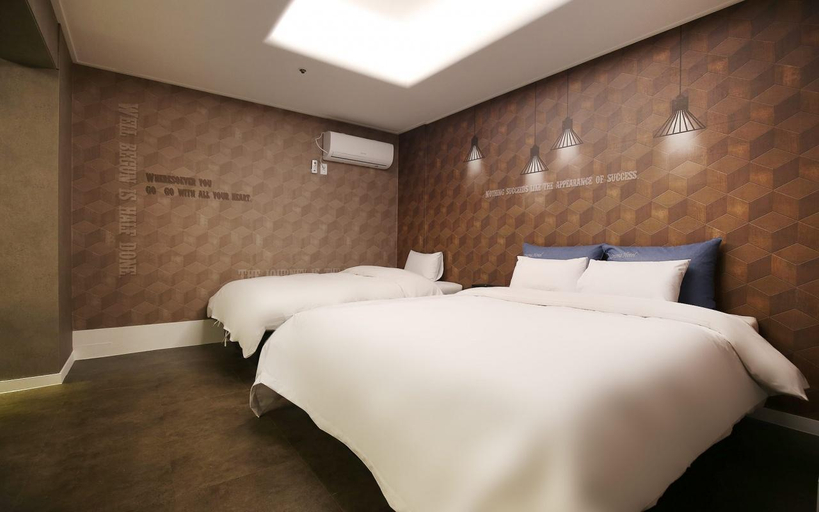 Bedroom 3, Drama Motel, Yuseong