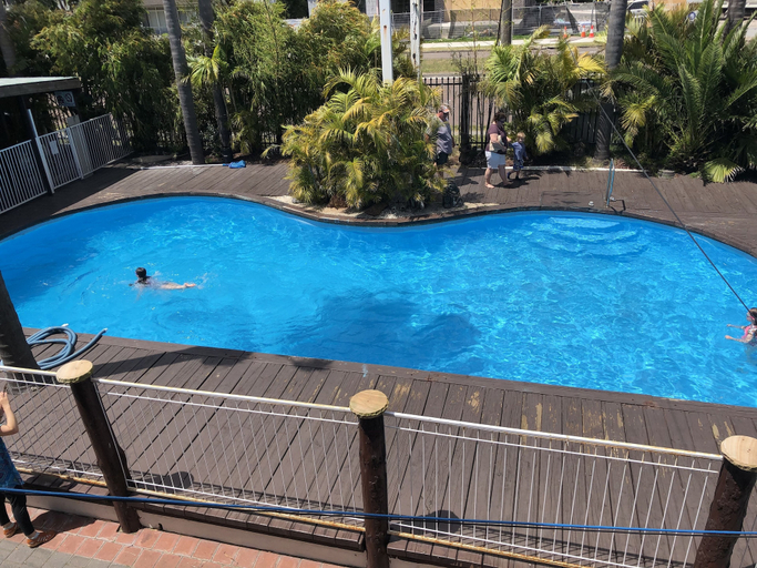 Sport & Beauty 5, Central Jetty Motel, Wyong - South and West