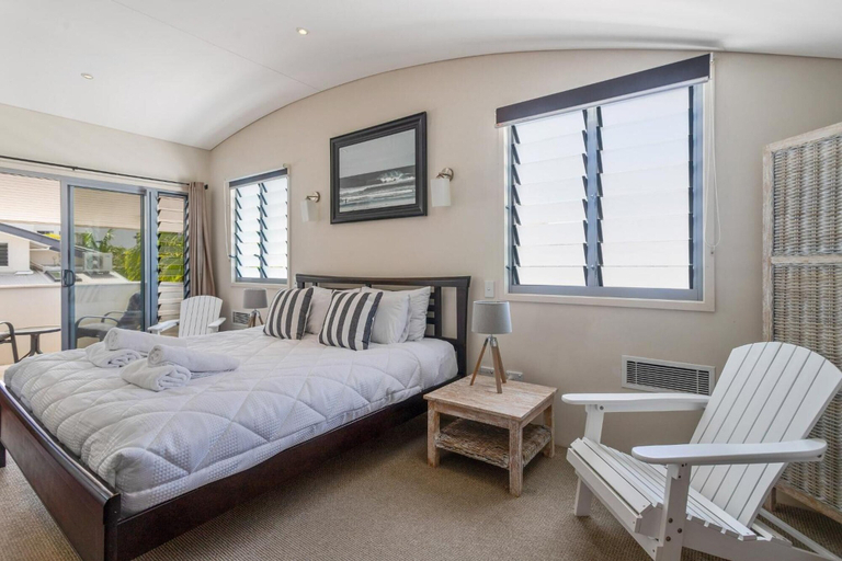 Bedroom 3, Jades on Lawson 2, Byron