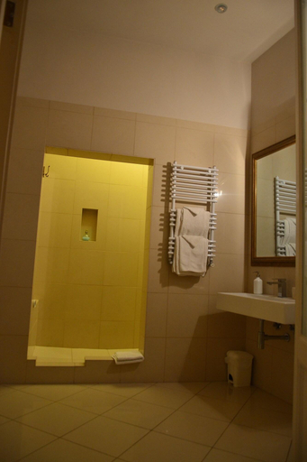 Bathroom 5, Palazzo Muro Leccese Relais De Charme, Lecce
