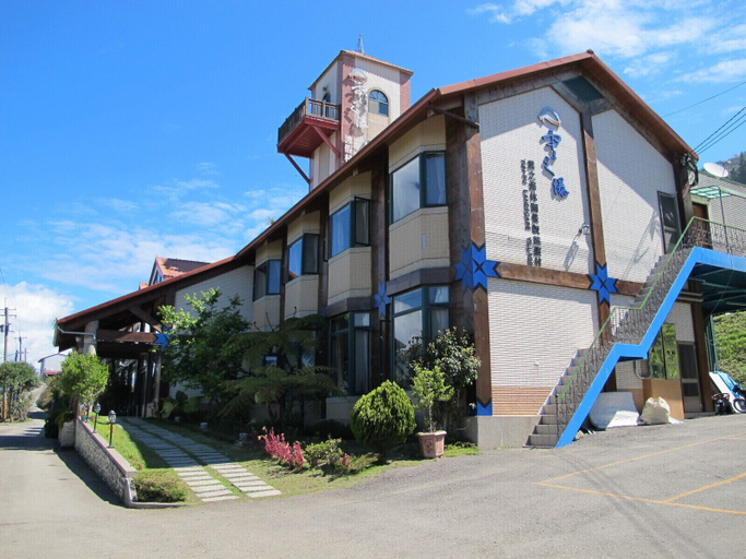 Exterior & Views 1, Cloud Falls Resort, Nantou